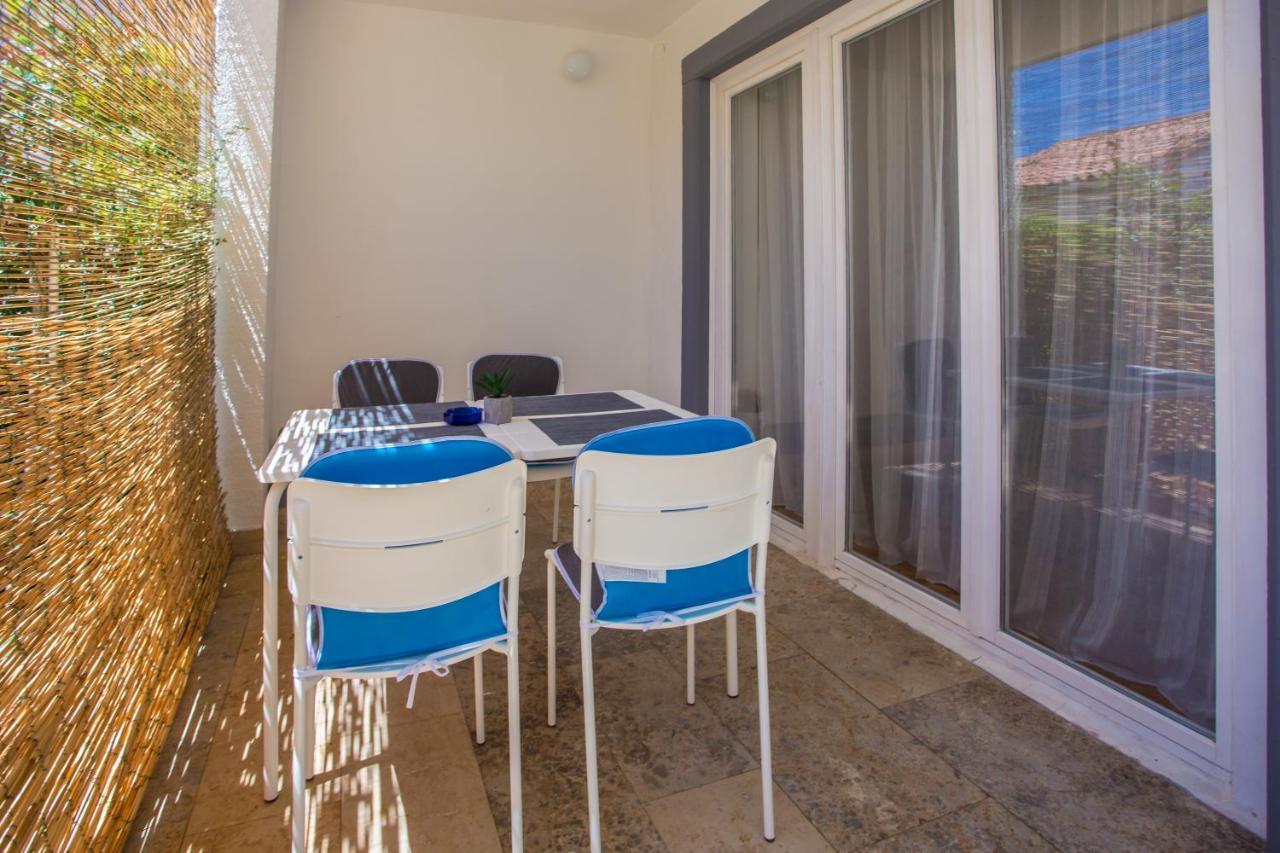 Apartment Rosse Пореч Екстер'єр фото