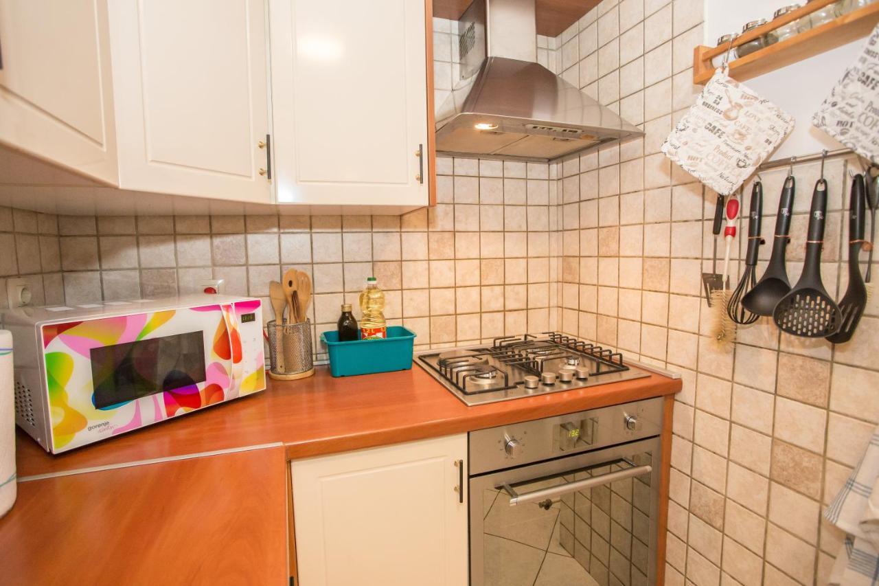 Apartment Rosse Пореч Екстер'єр фото