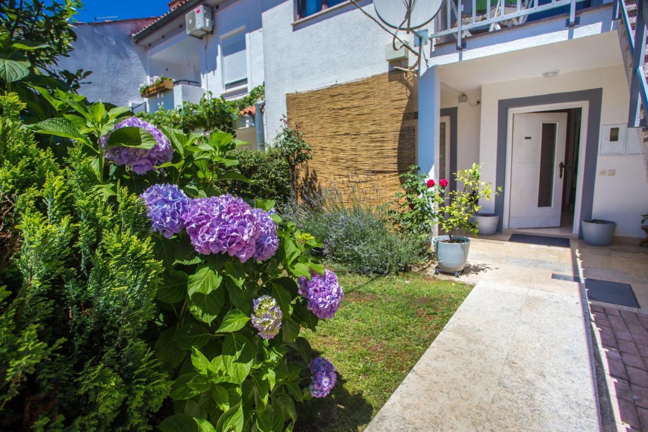 Apartment Rosse Пореч Екстер'єр фото