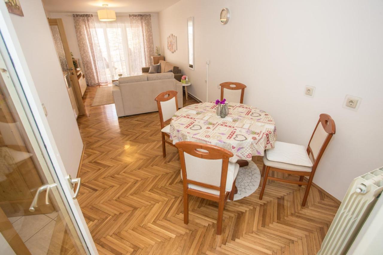 Apartment Rosse Пореч Екстер'єр фото